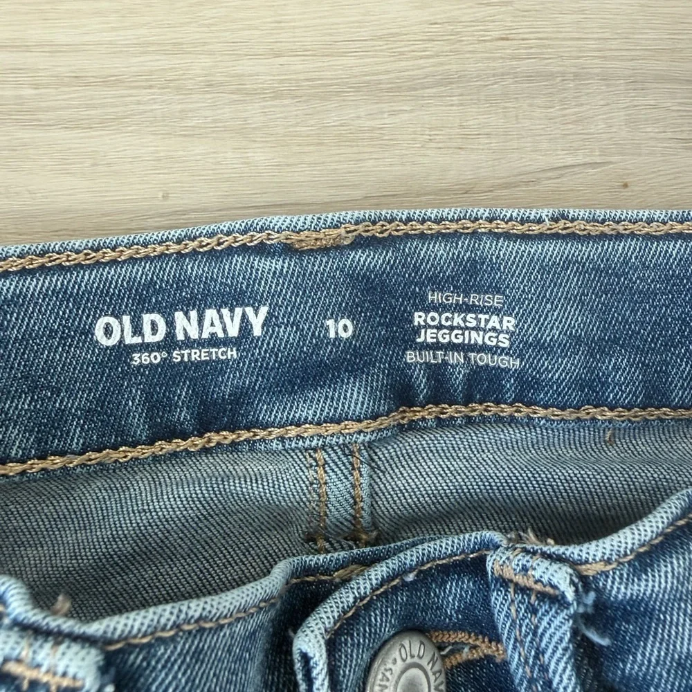 Girls Old Navy Rockstar Jeggings High rise size 10 distressed